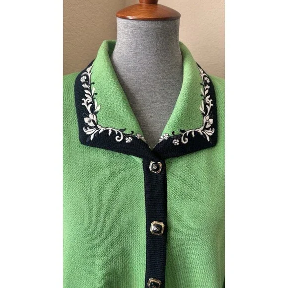 St. John Collection by Marie Gray Size 14/16 Green Navy Floral Trimmed Knit Suit - Picture 2 of 13